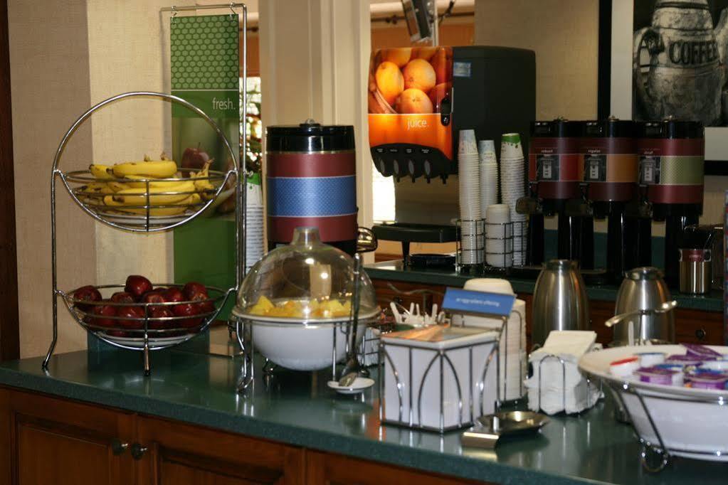 Hampton Inn Naples - I-75 Vineyards Экстерьер фото